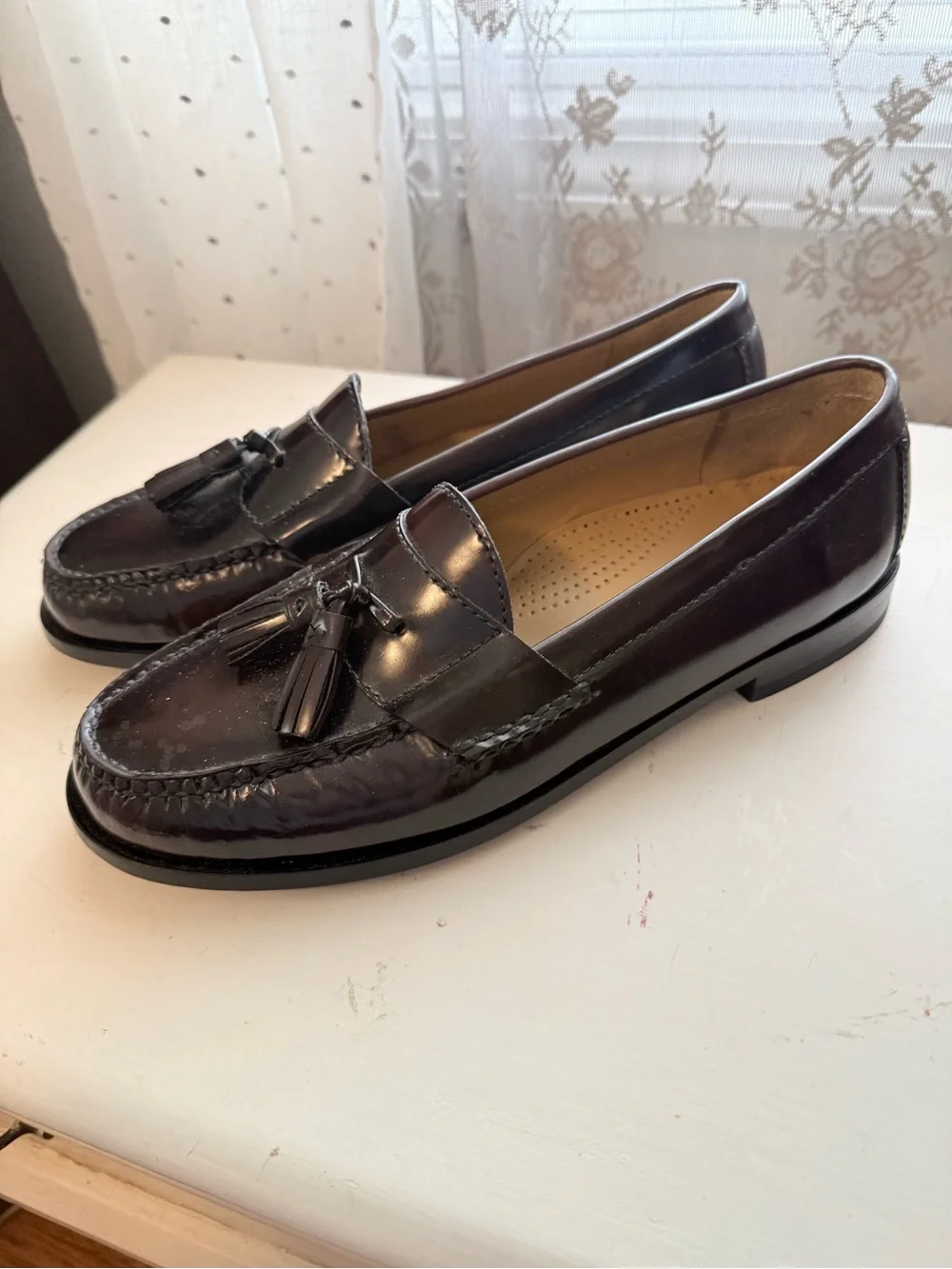 Cole Haan Men's Tassel Loafers in Dark Brown/Burgundy - Classic Slip-On Shoes